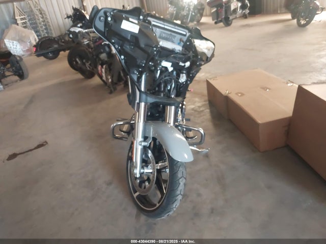 1HD1KB711RB623829 Harley-Davidson Milwaukee-eight
