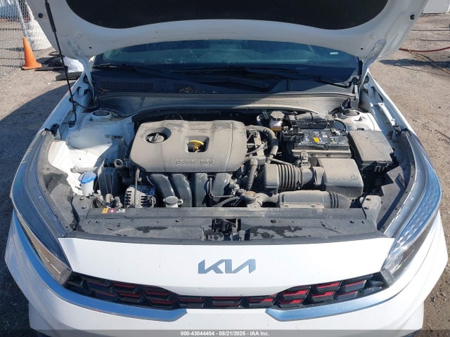 3KPF54AD4NE491742 KIA mpi nu