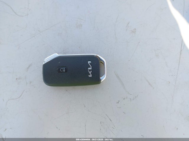 3KPF54AD4NE491742 KIA mpi nu