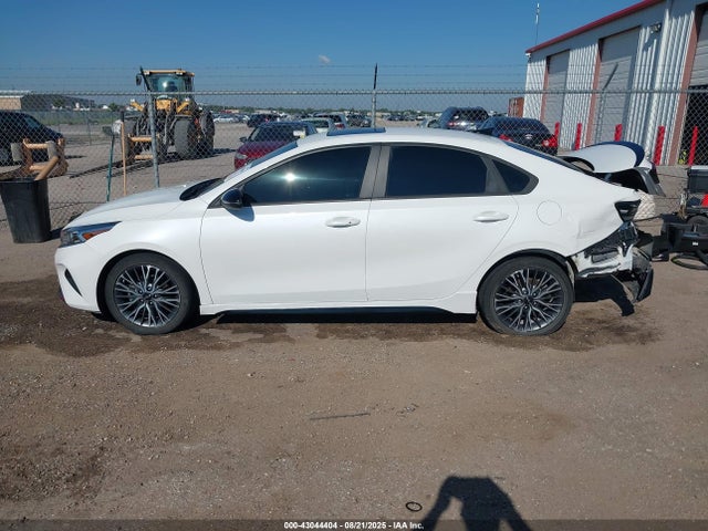 3KPF54AD4NE491742 KIA mpi nu