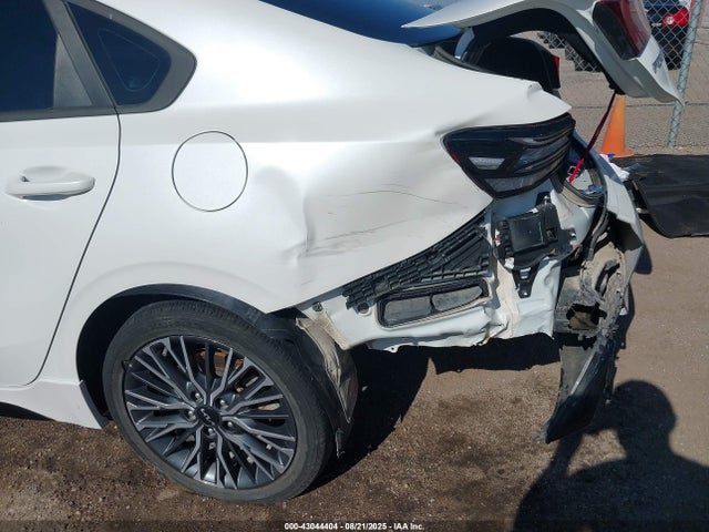 3KPF54AD4NE491742 KIA mpi nu