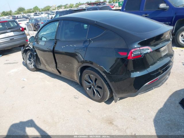 2025 TESLA MODEL Y 7SAYGDEDXSA356977 Photo 2