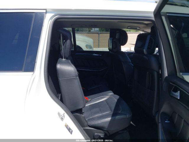 2015 MERCEDES-BENZ GL 550 4JGDF7DE0FA594828 Photo 7