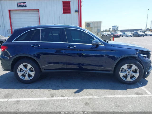 WDC0G4KB7JV099402 Mercedes-Benz m274