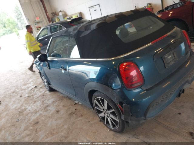 2023 MINI CONVERTIBLE WMW43DL0XP3P64245 Photo 2