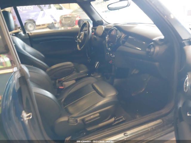 2023 MINI CONVERTIBLE WMW43DL0XP3P64245 Photo 4