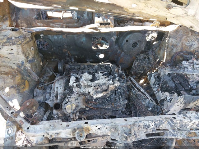 2019 CADILLAC XT5 1GYKNCRS7KZ138854 Photo 9