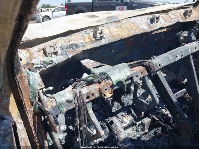 2019 CADILLAC XT5 1GYKNCRS7KZ138854 Photo 6