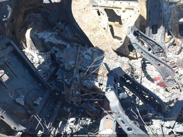 2019 CADILLAC XT5 1GYKNCRS7KZ138854 Photo 7