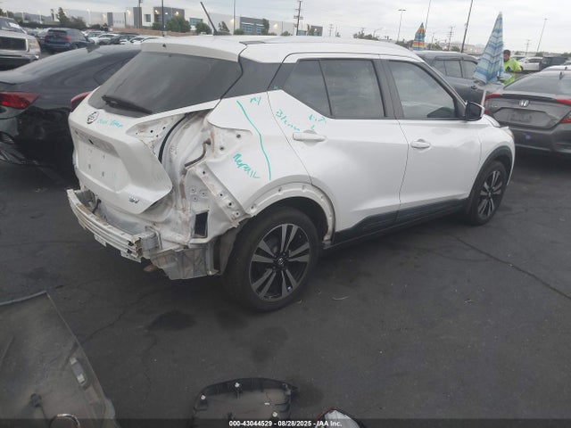 Nissan 2020 2020 3N1CP5CV4LL508477 Image 4