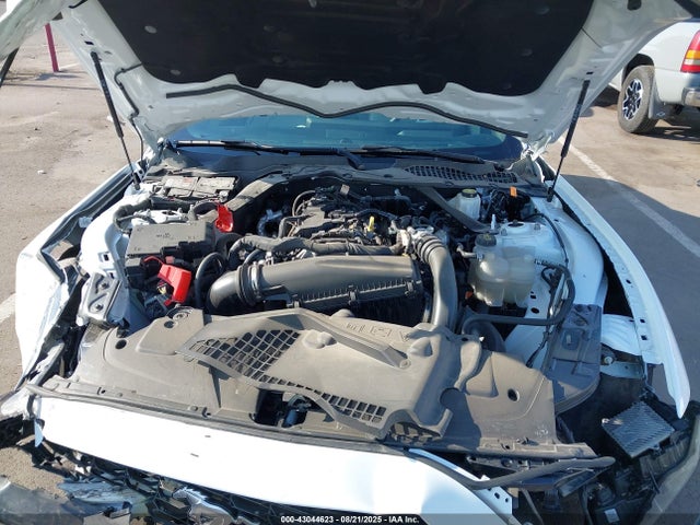 Ford 4v 2024 1FAGP8UH1R5114314 Image 10