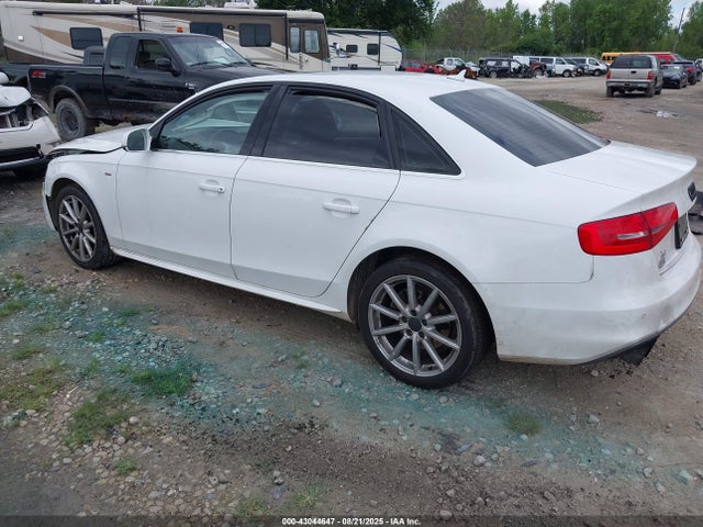 2015 AUDI A4 WAUFFAFL7FN016480 Photo 2