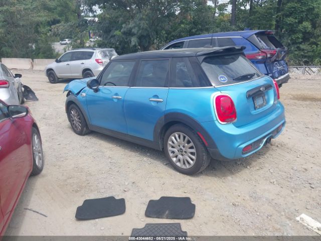 2016 MINI HARDTOP WMWXU3C57G2B67241 Photo 2