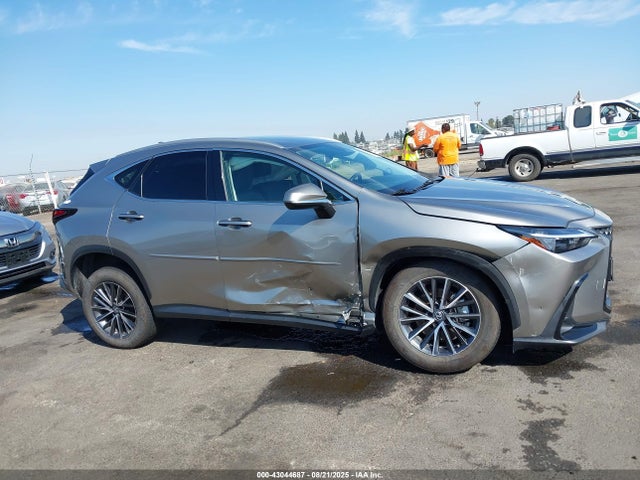 Lexus a25a-fxs, 5nm+4nm 2022 2T2AKCEZ9NC008517 Image 13
