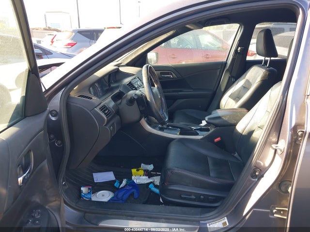1HGCR2F18HA123289 Honda k24w1