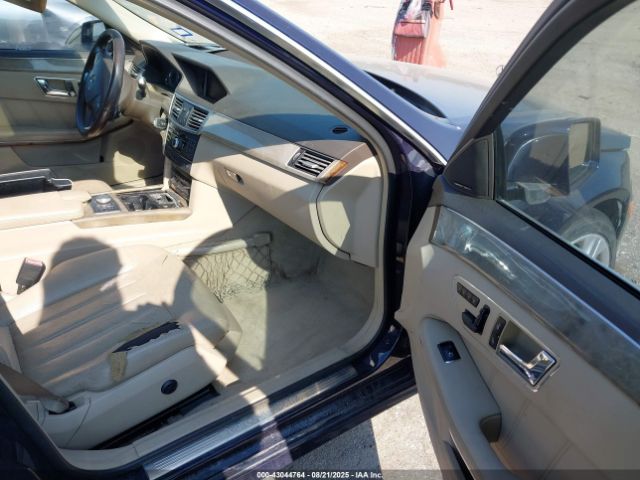 2010 MERCEDES-BENZ E 550 WDDHF7CBXAA227298 Photo 4
