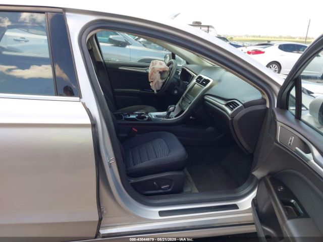 2016 FORD FUSION 1FA6P0H75G5131032 Photo 4