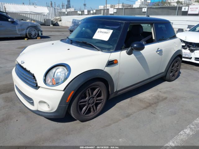 2013 MINI HARDTOP WMWSU3C56DT689386 Photo 1