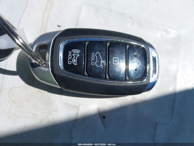KM8K23AG6MU127572 Hyundai Kona