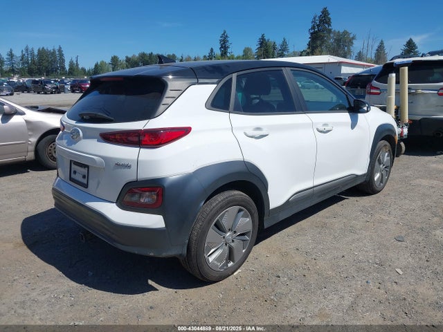 KM8K23AG6MU127572 Hyundai Kona