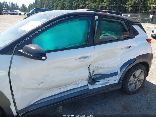 KM8K23AG6MU127572 Hyundai Kona