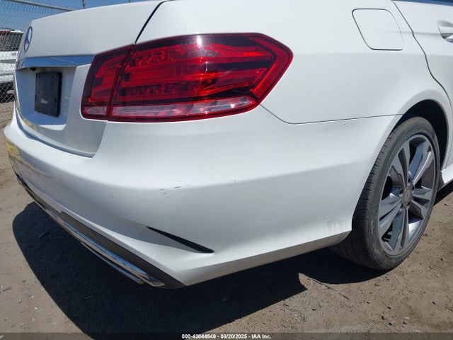 WDDHF5KB4GB270799 Mercedes-Benz E-Class