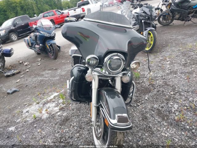 2008 HARLEY-DAVIDSON FLHTCUI 1HD1FC4188Y609890 Photo 4