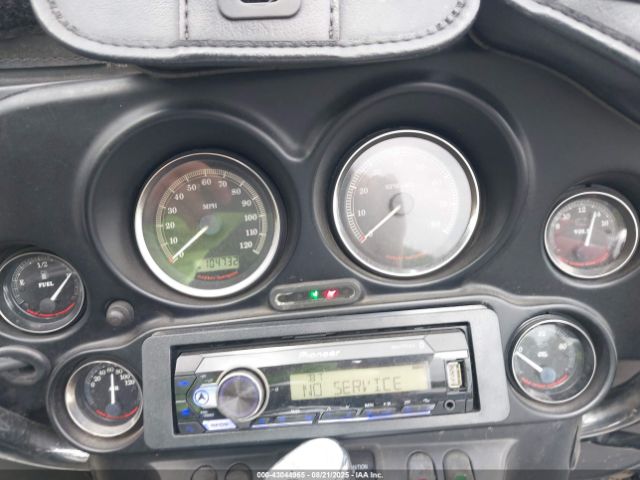 2008 HARLEY-DAVIDSON FLHTCUI 1HD1FC4188Y609890 Photo 6