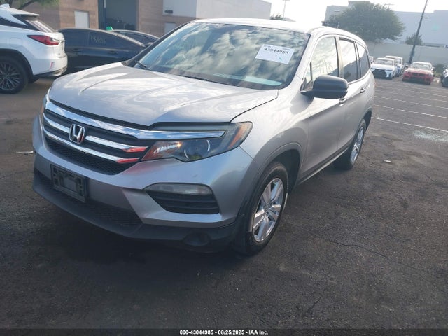 Honda j35y6 2017 5FNYF5H19HB008610 Image 2