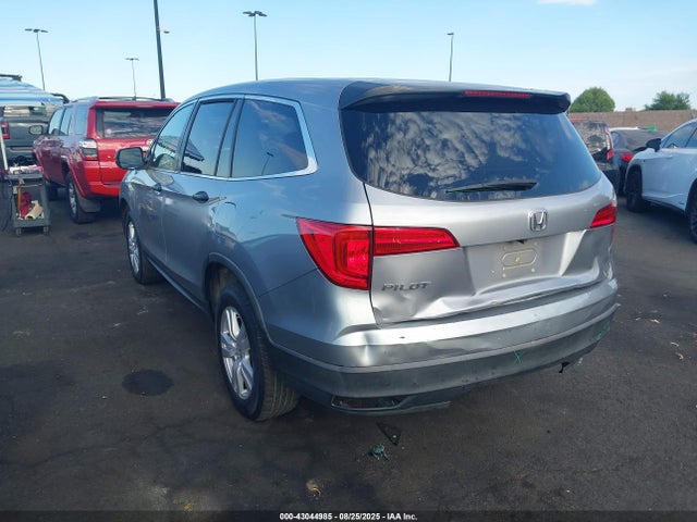 Honda j35y6 2017 5FNYF5H19HB008610 Image 3