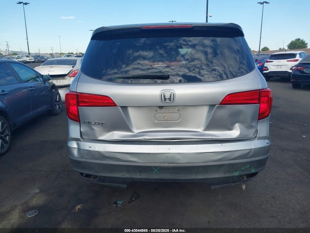 Honda j35y6 2017 5FNYF5H19HB008610 Image 6