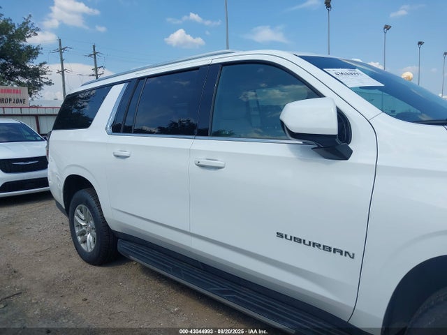 Aukcja sprzedaży 2024 Chevrolet Suburban 4wd Lt, vin: 1GNSKCKD2RR128275, numer aukcji: 43044993