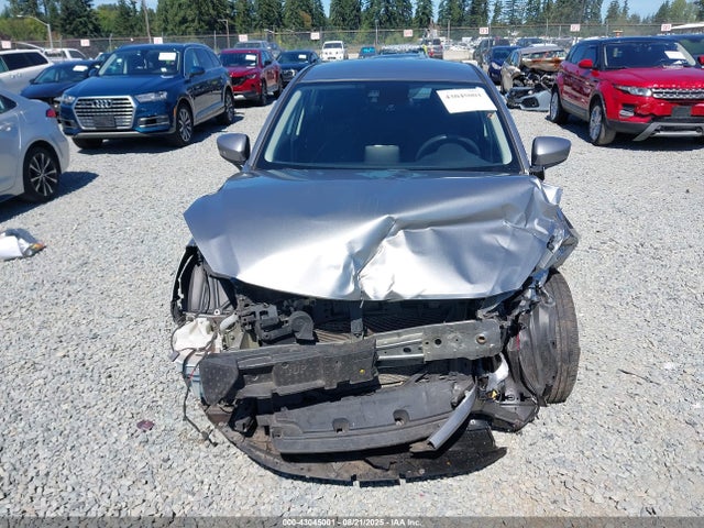 3MYDLBZV2GY101321 Scion p5v