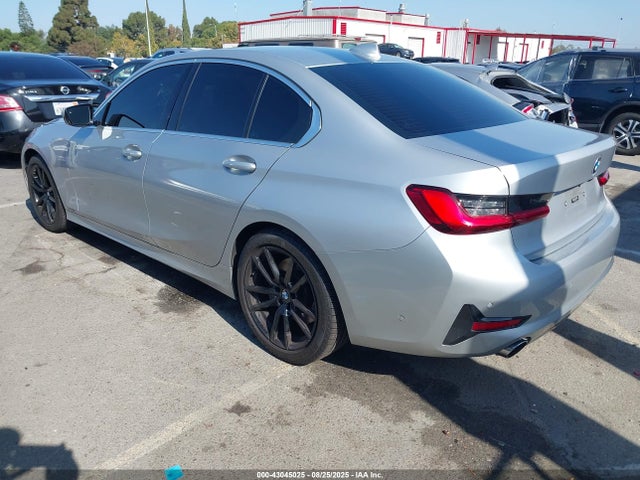 WBA5R1C59KAK12303 BMW 330I