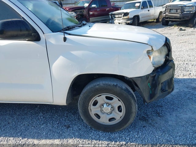 5TFNX4CN3EX042144 Toyota 2tr-fe