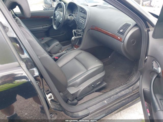 2011 SAAB 9-3 YS3FA4CY5B1304396 Photo 4