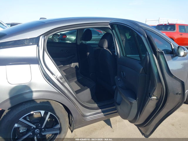 Nissan 2024 2024 3N1AB8CV4RY230232 Image 8