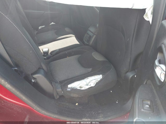 1C4PJLAB5GW287744 Jeep Cherokee