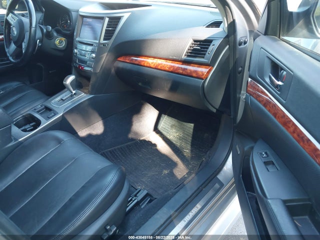 Продажа на аукционе авто 2010 Subaru Legacy 3.6r Limited, vin: 4S3BMDL62A2225157, номер лота: 43045158