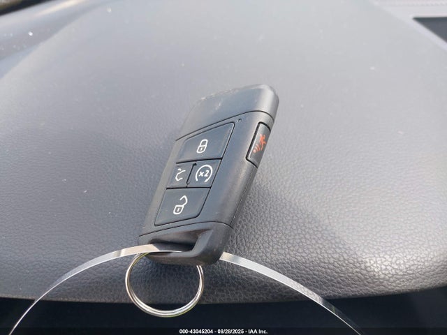 43045204 :رقم المزاد ، 3VVCB7AX2PM079191 vin ، 2023 Volkswagen Tiguan 2.0t Se R-line Black مزاد بيع