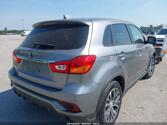 2018 MITSUBISHI OUTLANDER SPORT JA4AP3AW9JU021275 Photo 3