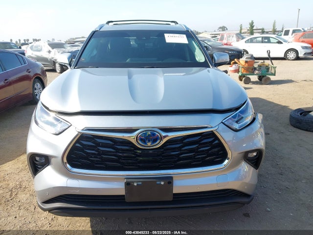 5TDYARAH9PS523498 Toyota a25a-fxs, 5nm