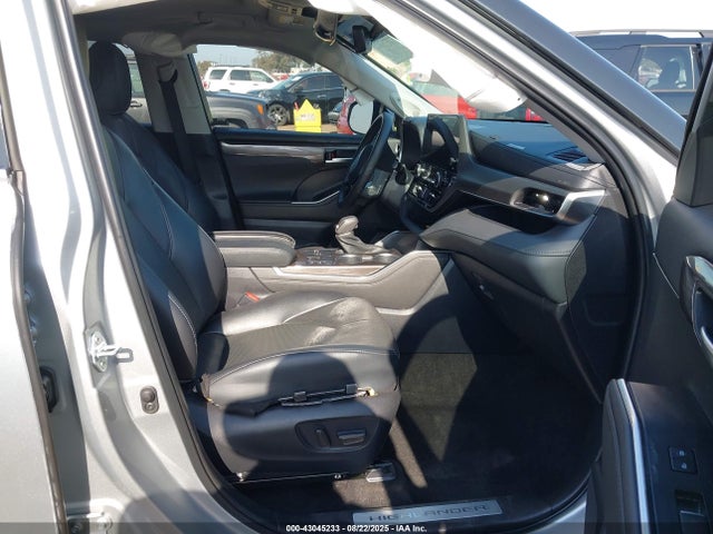 5TDYARAH9PS523498 Toyota a25a-fxs, 5nm