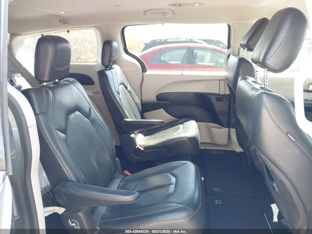 Chrysler Pacifica 2019 2C4RC1BG4KR685742 Image 8