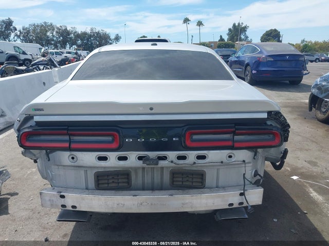 Dodge Challenger 2022 2C3CDZBTXNH131876 Image 17