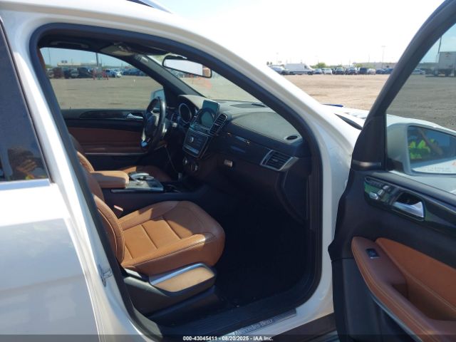 2017 MERCEDES-BENZ GLS 550 4JGDF7DE3HA773643 Photo 4