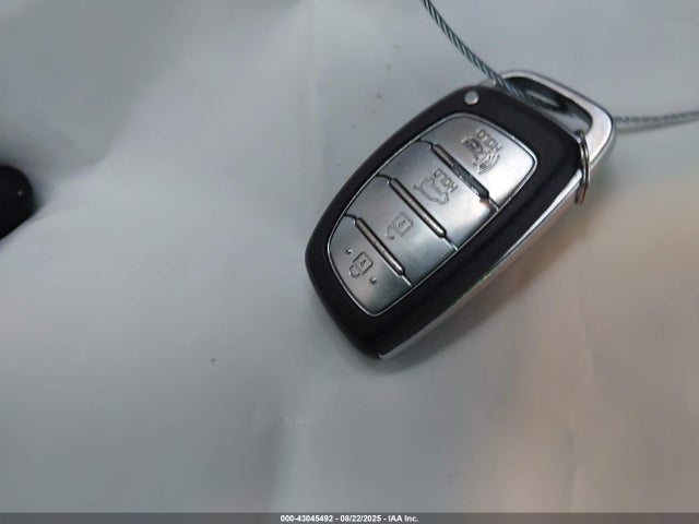 KM8J33A2XGU026519 Hyundai Tucson