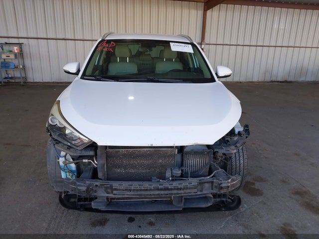 KM8J33A2XGU026519 Hyundai Tucson