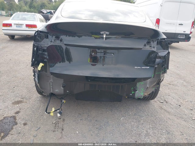 2024 TESLA MODEL Y 7SAYGDEE3RF165570 Photo 5