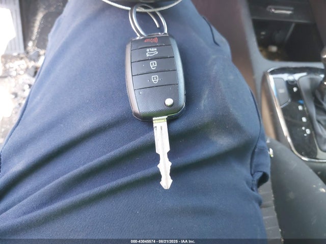 3KPFL4A76HE156647 KIA mpi nu